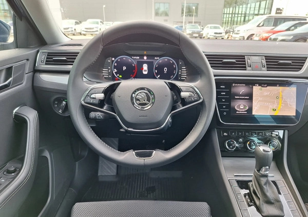 Skoda Superb cena 185900 przebieg: 3000, rok produkcji 2023 z Krzanowice małe 154